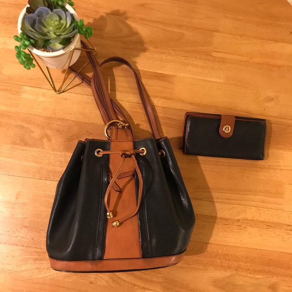La Tour Eiffel Paris Leather Purse & Wallet